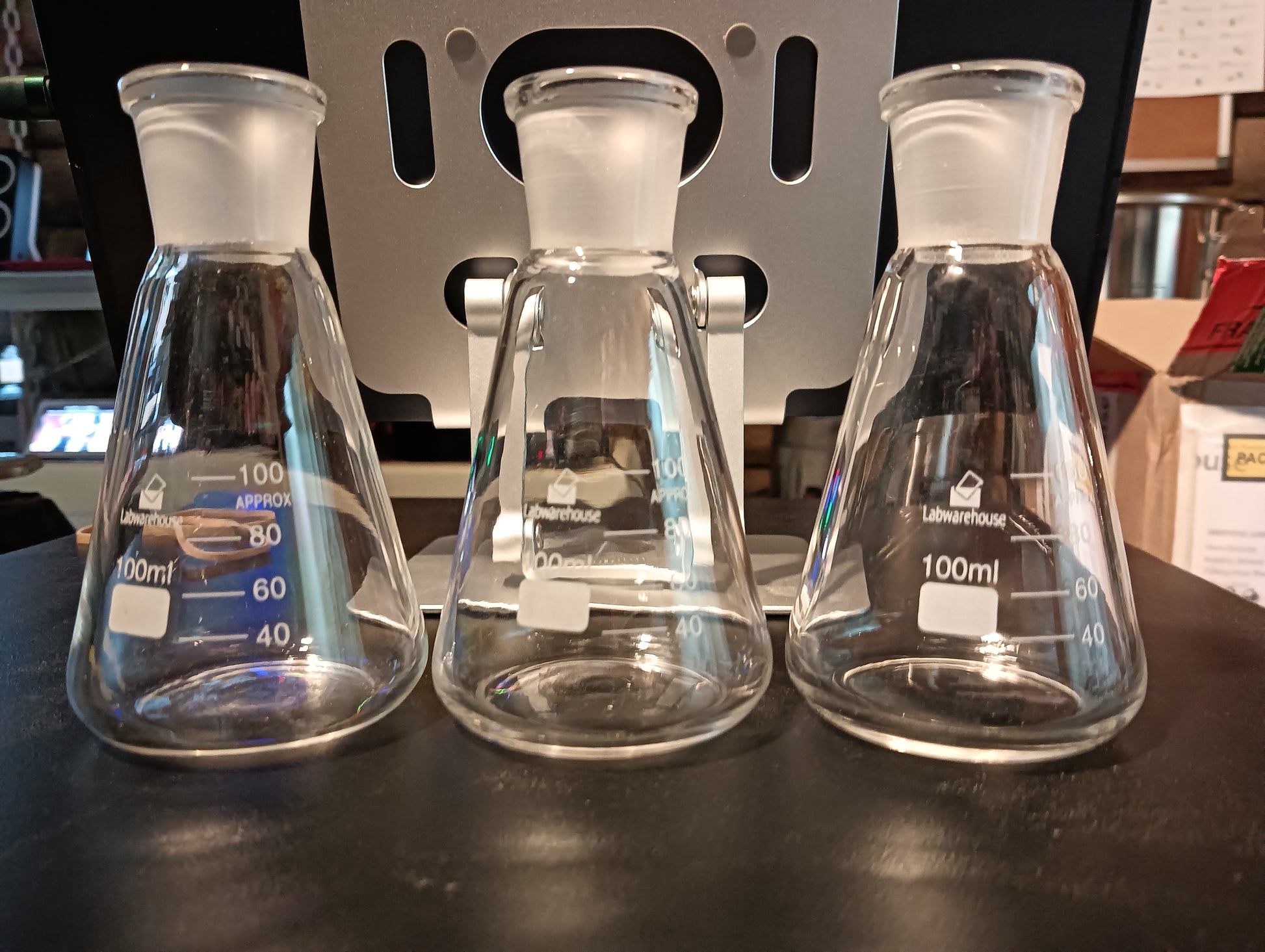 Labware Specimen Container